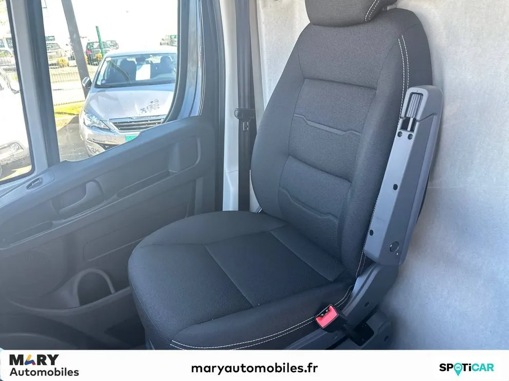 Véhicule occasion 226314 - peugeot BOXER - Photo 9