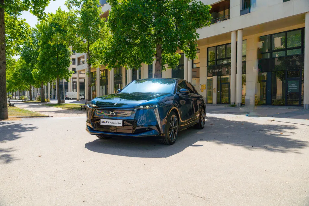 Nouvelle DS N°8 électrique