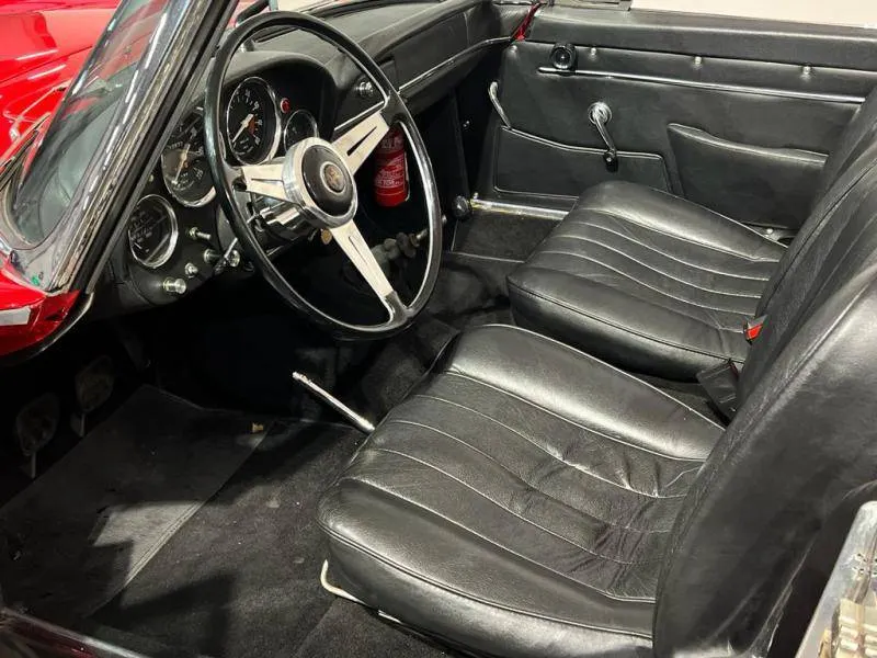 Véhicule occasion 70110 - alfa romeo 2600 - Photo 4