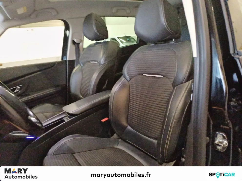 Véhicule occasion 1233448 - renault GRAND SCENIC - Photo 13
