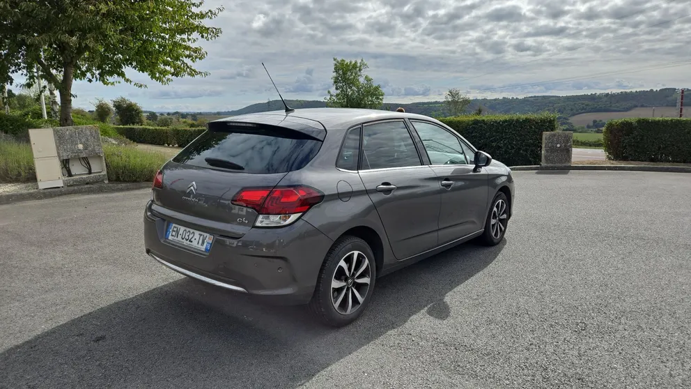 Véhicule occasion 1240448 - Citroën C4 - Photo 5
