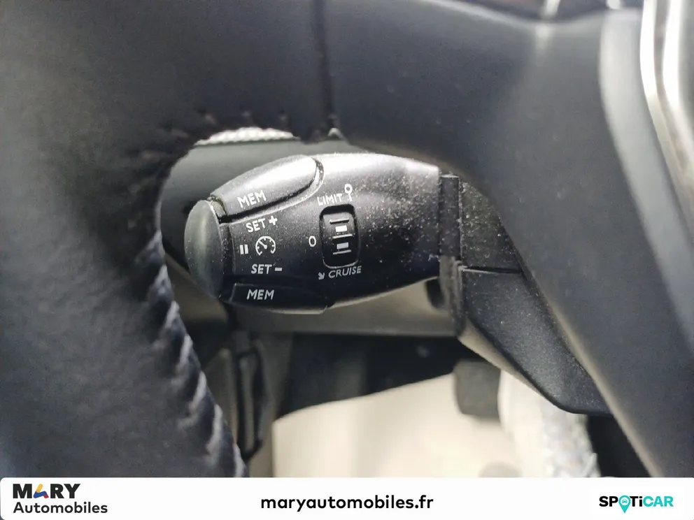 Véhicule occasion 1232633 - peugeot 208 - Photo 12