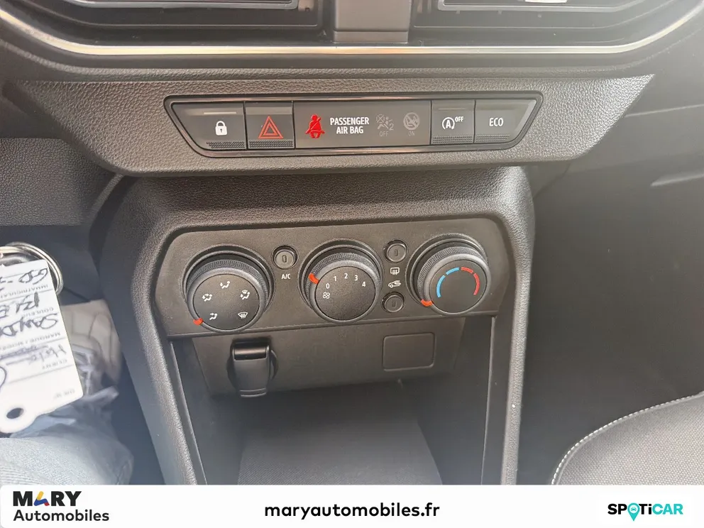 Véhicule occasion 1240795 - dacia SANDERO - Photo 11