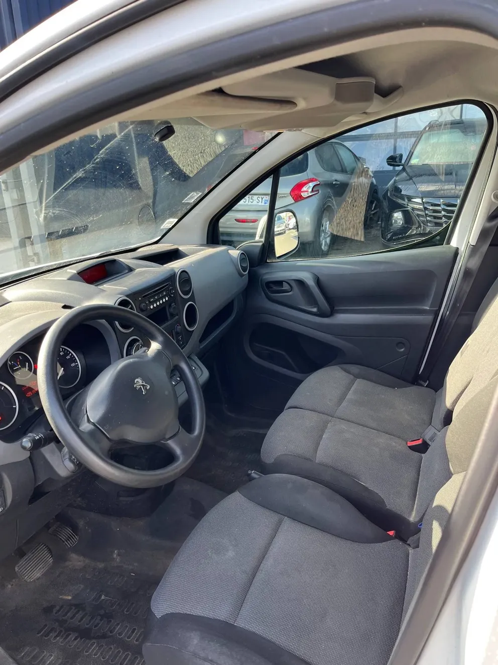 Véhicule occasion 225847 - peugeot PARTNER - Photo 6