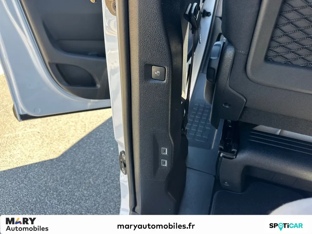 Véhicule occasion 1229910 - peugeot TRAVELLER - Photo 37
