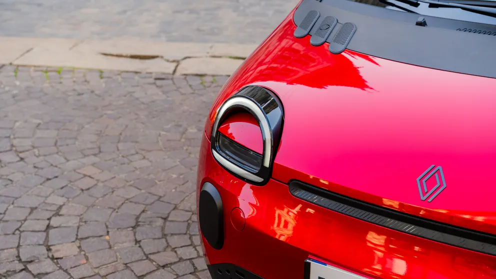 Projecteurs full LED arrondis