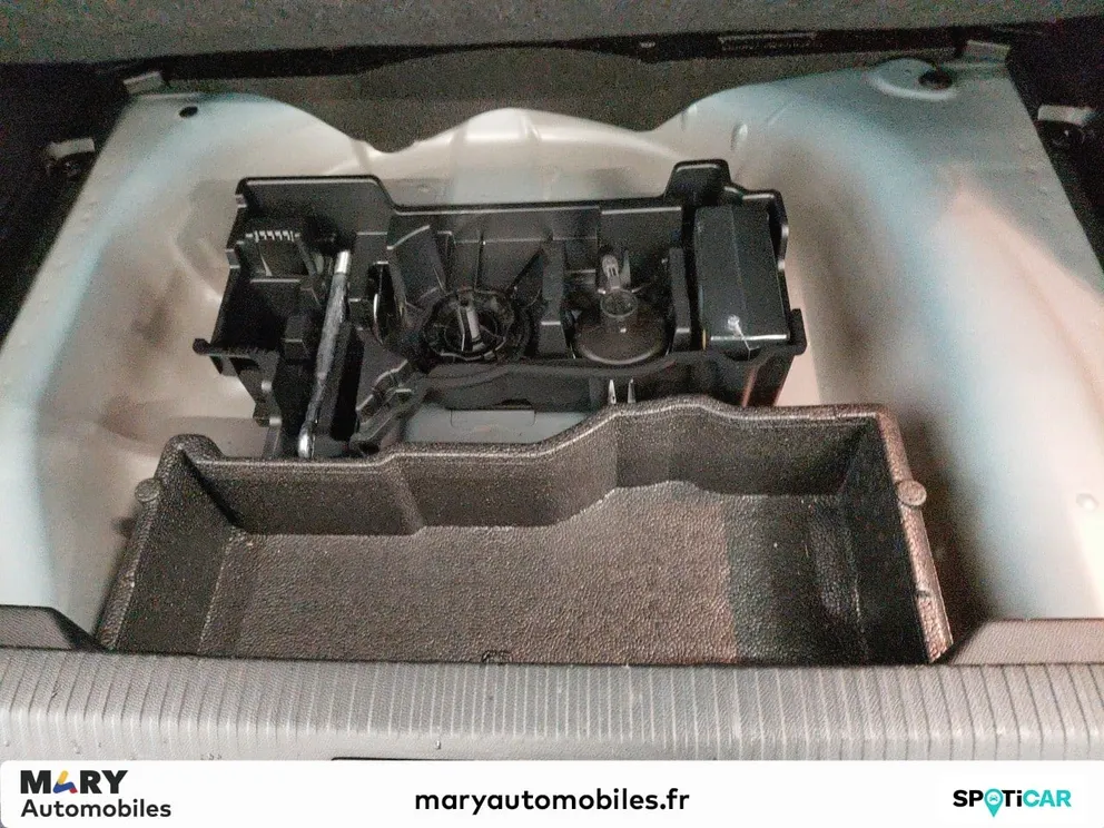 Véhicule occasion 1229850 - peugeot 2008 - Photo 10
