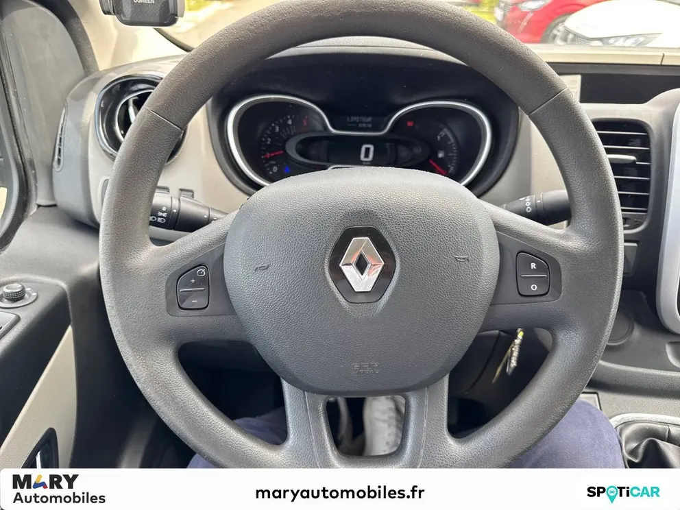 Véhicule occasion 218216 - renault TRAFIC - Photo 14