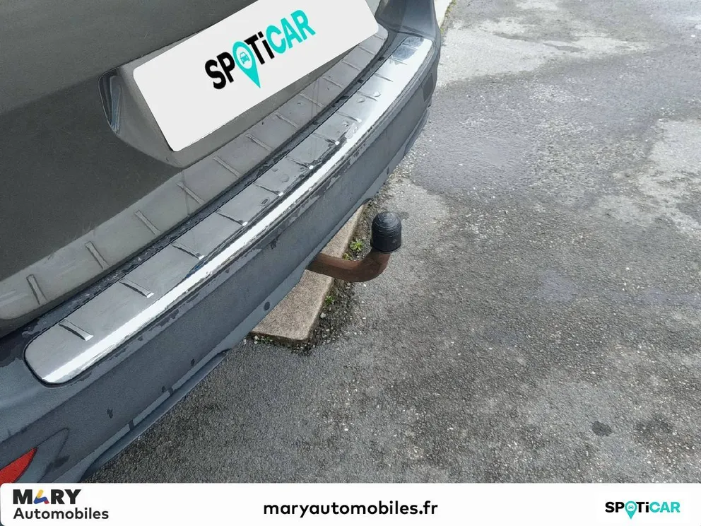 Véhicule occasion 223000 - peugeot 5008 - Photo 15