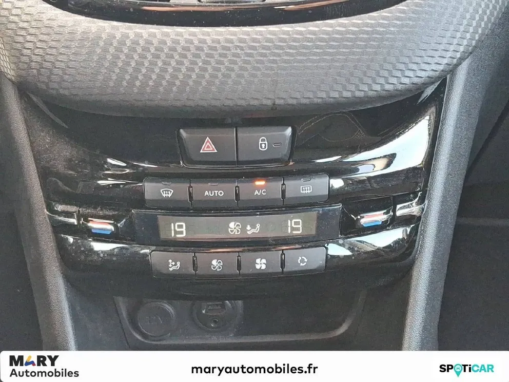 Véhicule occasion 233147 - peugeot 208 - Photo 15