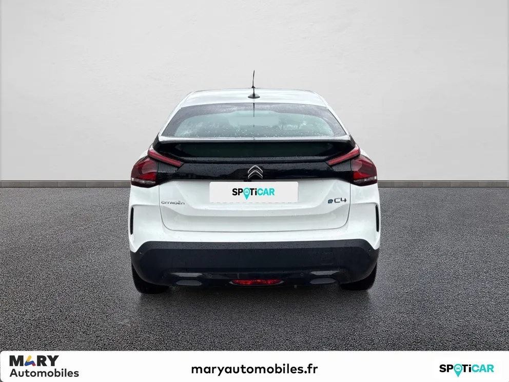 Véhicule occasion 1229367 - Citroën C4 - Photo 3