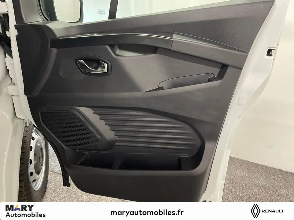 Véhicule occasion 1240531 - renault TRAFIC - Photo 18