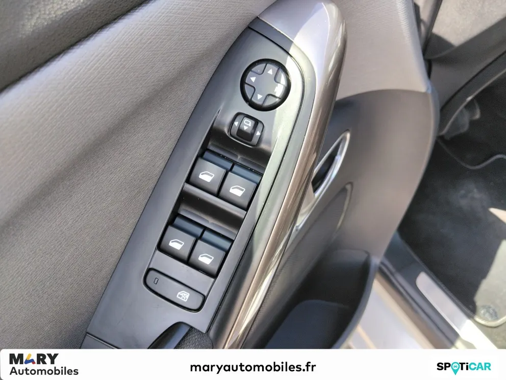 Véhicule occasion 1227918 - Citroën C4 - Photo 9