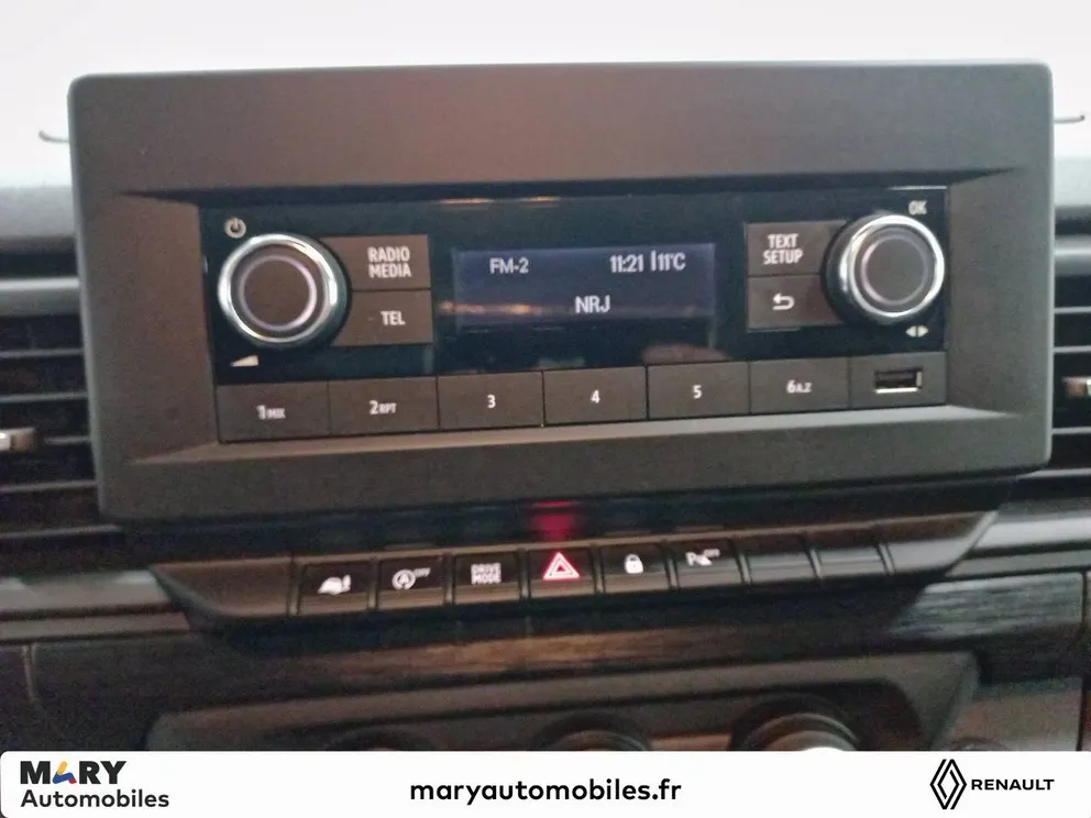 Véhicule occasion 212103 - renault TRAFIC - Photo 12