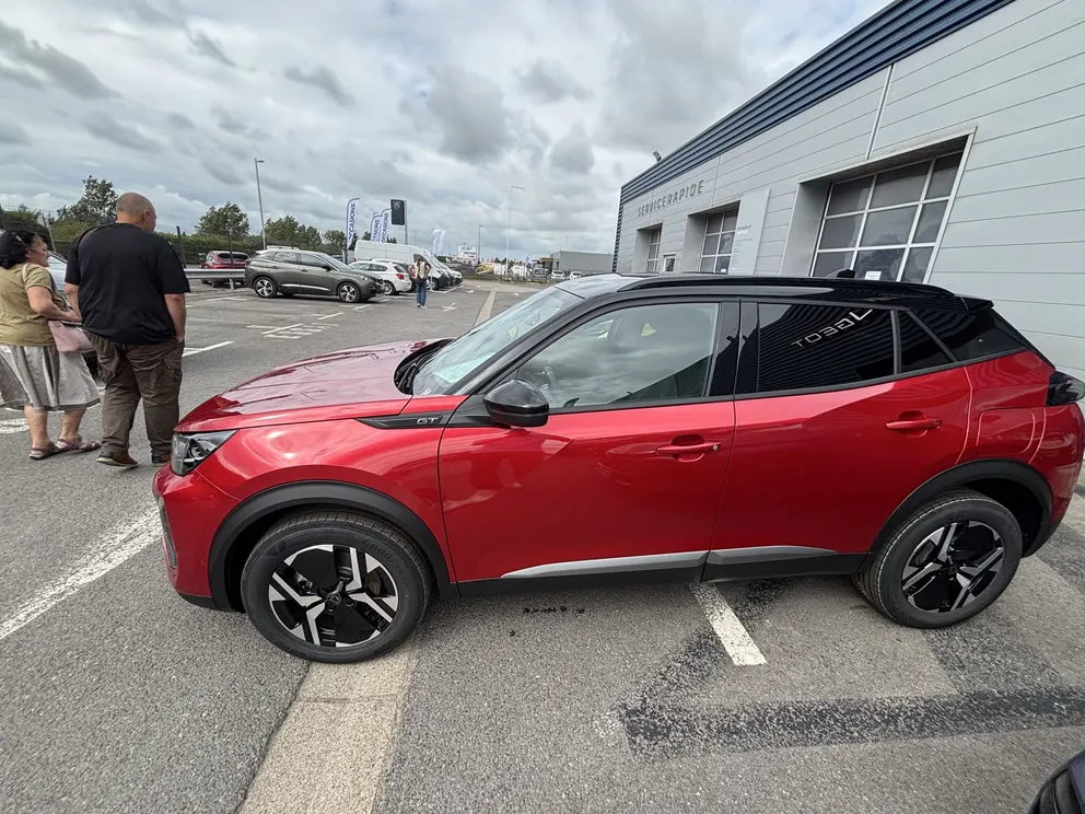Véhicule occasion 1227799 - peugeot 2008 - Photo 7