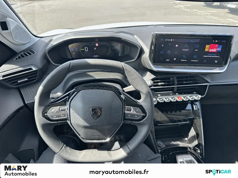 Véhicule occasion 1232729 - peugeot 208 - Photo 10