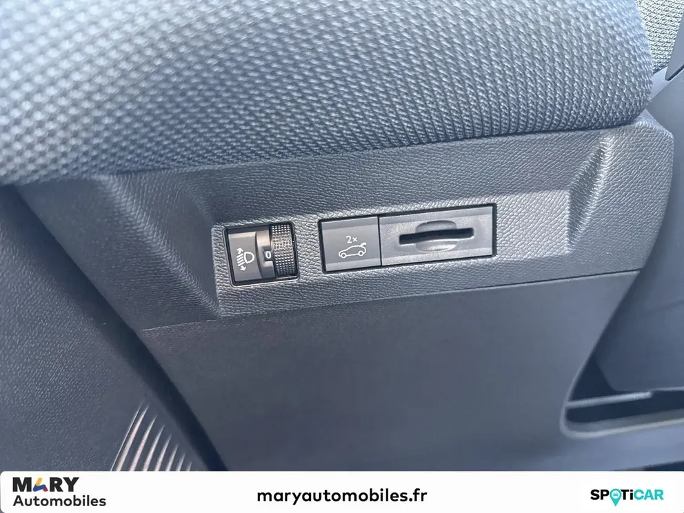 Véhicule occasion 1227229 - Citroën C5 AIRCROSS - Photo 9