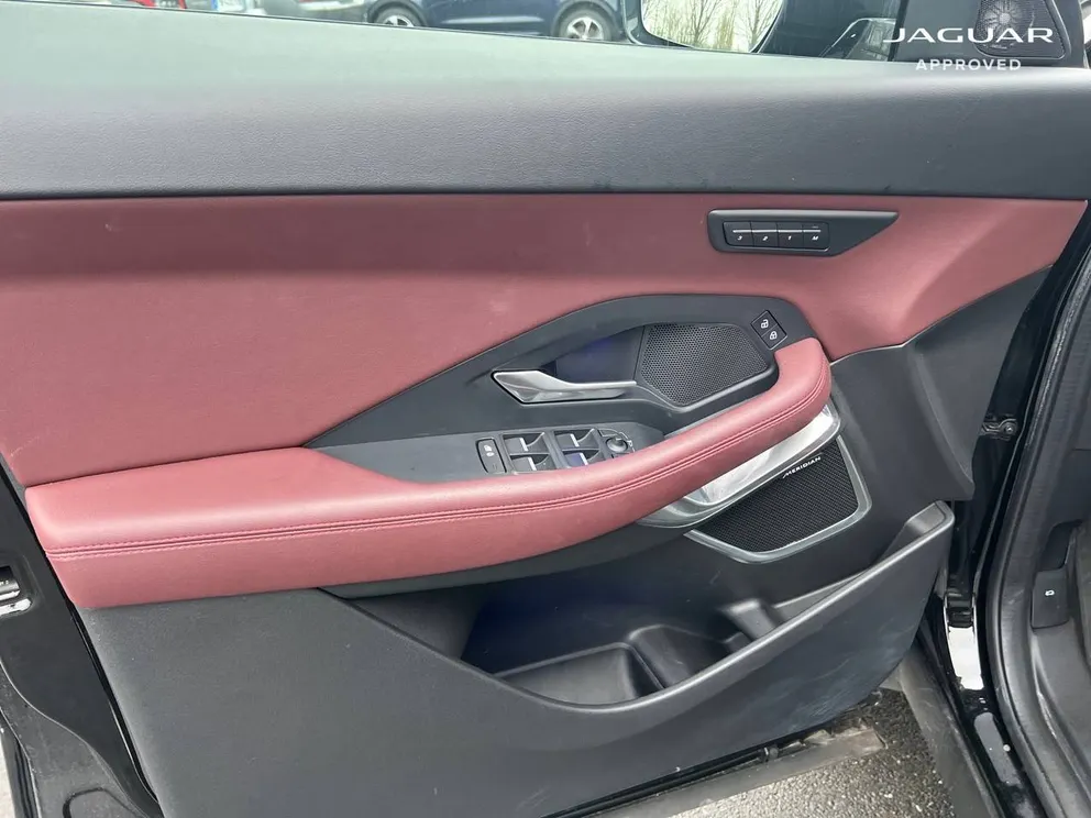 Véhicule occasion 208922 - jaguar E-PACE - Photo 9