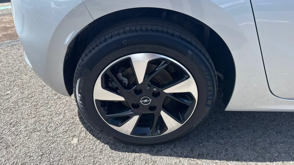 Véhicule occasion 225555 - opel CORSA - Photo 10