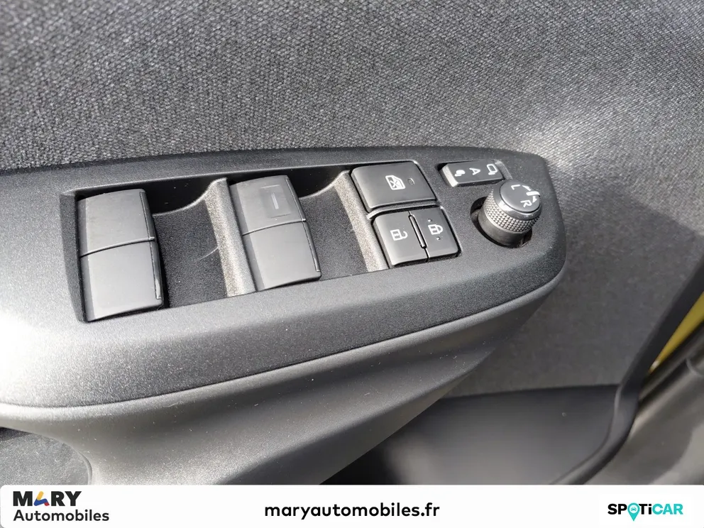 Véhicule occasion 1236883 - toyota YARIS - Photo 12