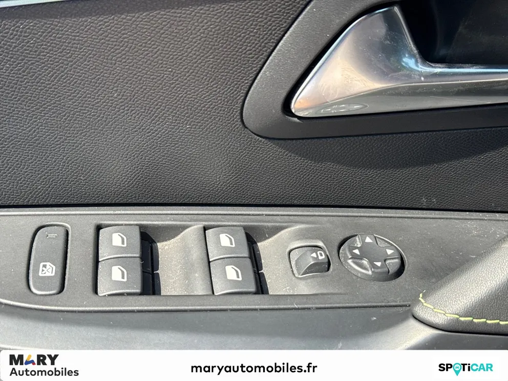 Véhicule occasion 1232233 - peugeot 208 - Photo 14