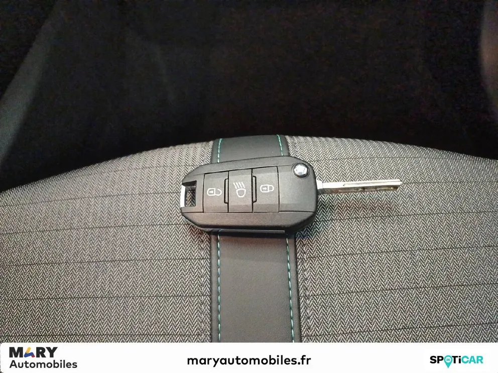 Véhicule occasion 155612 - peugeot 208 - Photo 9