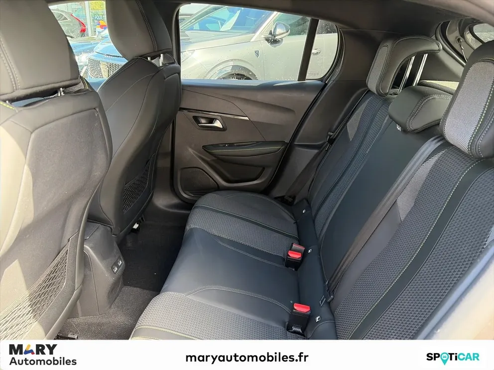 Véhicule occasion 1231649 - peugeot 208 - Photo 18