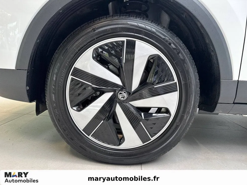 Véhicule occasion 199113 - mg ZS - Photo 11