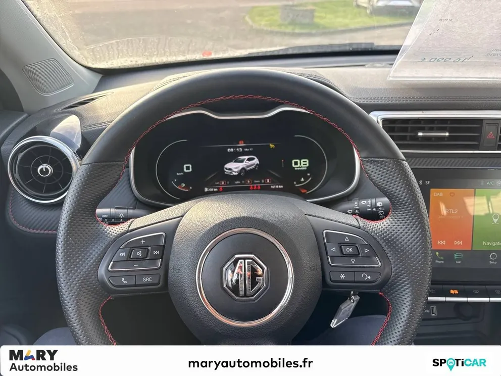 Véhicule occasion 1229947 - mg ZS - Photo 13