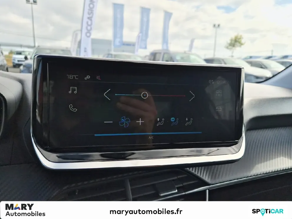 Véhicule occasion 1232615 - peugeot 208 - Photo 10