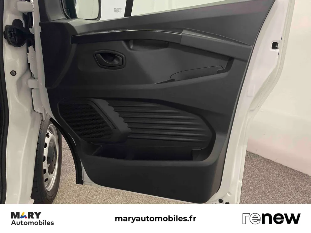 Véhicule occasion 1236863 - renault TRAFIC - Photo 23