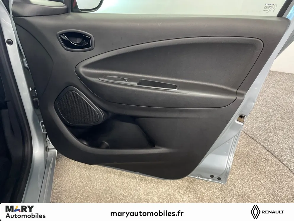 Véhicule occasion 1229707 - renault ZOE - Photo 5