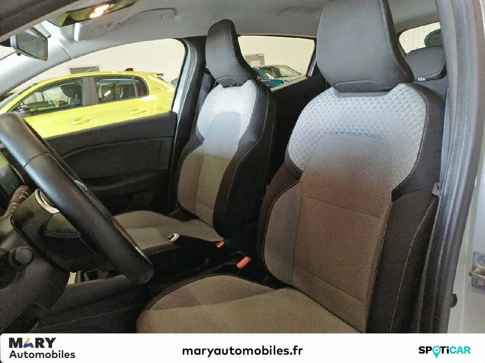 Véhicule occasion 220290 - renault CLIO - Photo 9