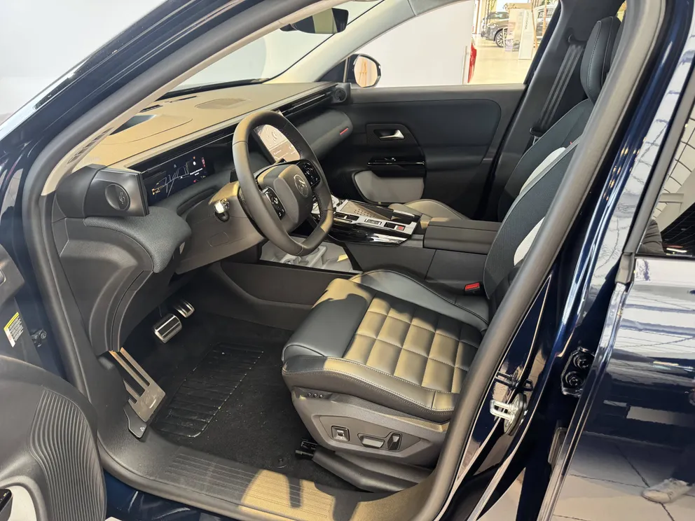 Véhicule occasion 205729 - Citroën C5 AIRCROSS HYBRIDE - Photo 6