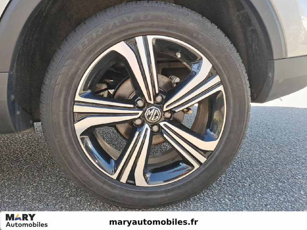 Véhicule occasion 226190 - mg ZS - Photo 11