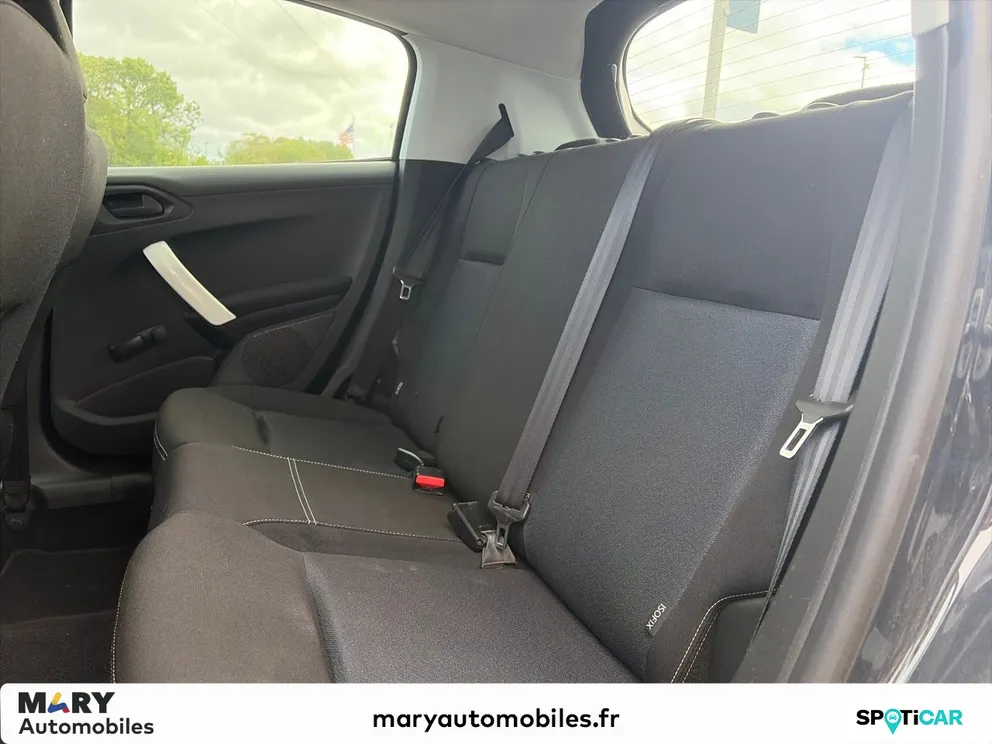 Véhicule occasion 1240357 - peugeot 208 - Photo 18