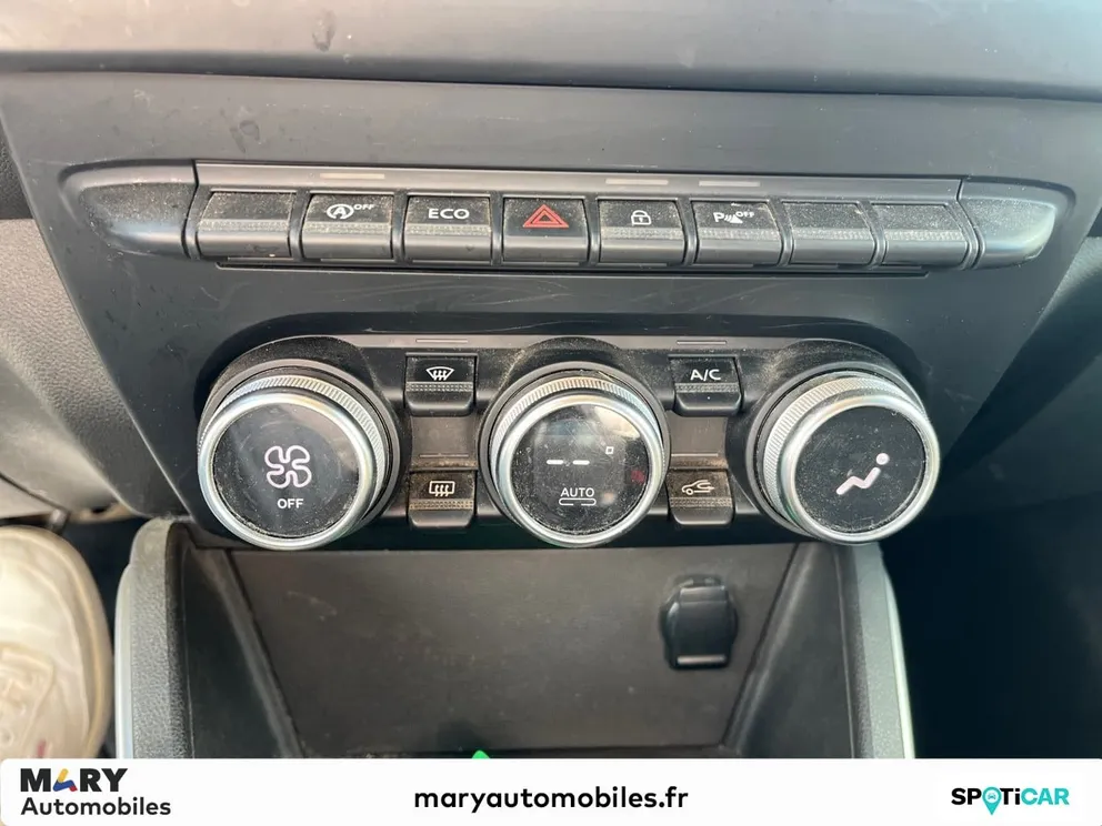 Véhicule occasion 1239137 - dacia DUSTER - Photo 10