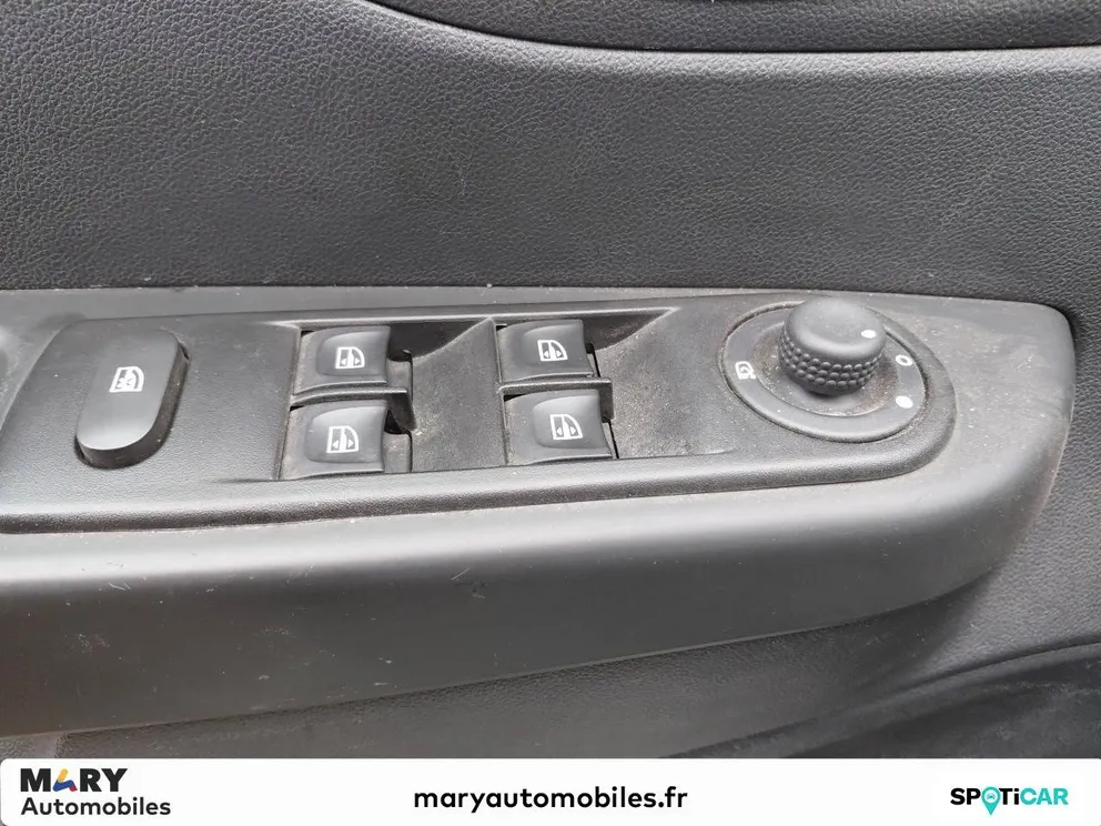Véhicule occasion 233400 - renault CAPTUR - Photo 17