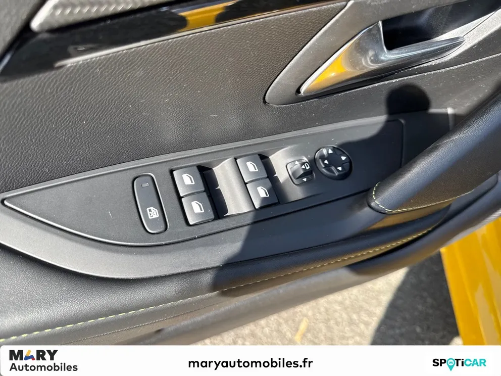 Véhicule occasion 1228452 - peugeot 208 - Photo 9