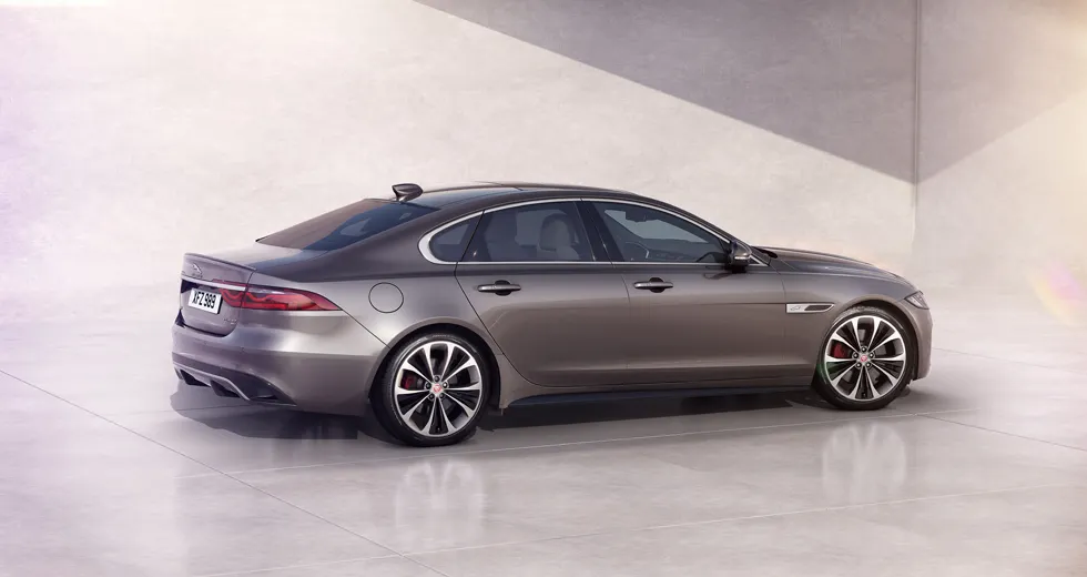 Jaguar XF