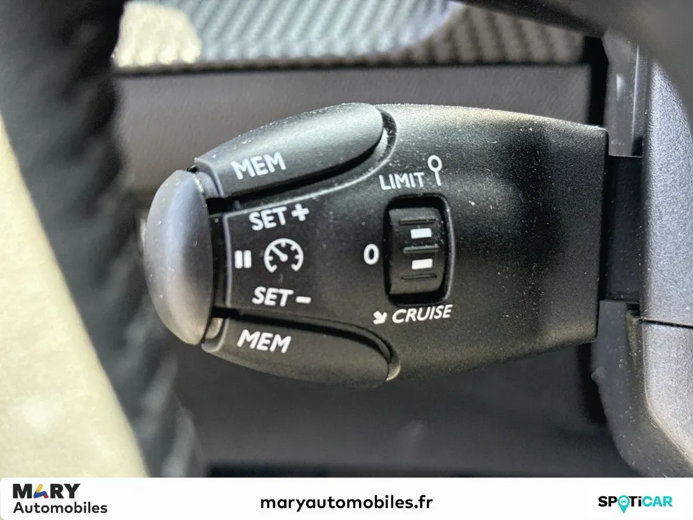 Véhicule occasion 1234049 - peugeot 208 - Photo 11