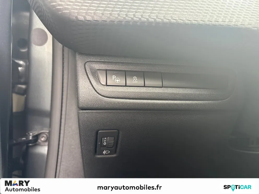 Véhicule occasion 1238368 - peugeot 208 - Photo 17