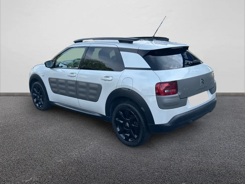 Véhicule occasion 1231177 - Citroën C4 CACTUS - Photo 2