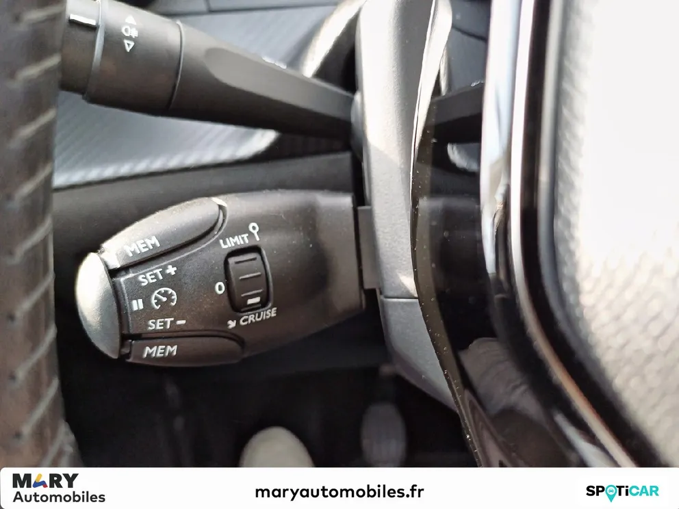 Véhicule occasion 1239903 - peugeot 208 - Photo 11