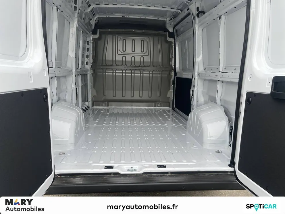 Véhicule occasion 209652 - peugeot BOXER - Photo 5