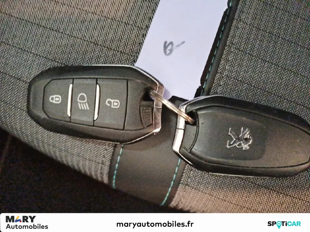 Véhicule occasion 1231381 - peugeot 208 - Photo 12