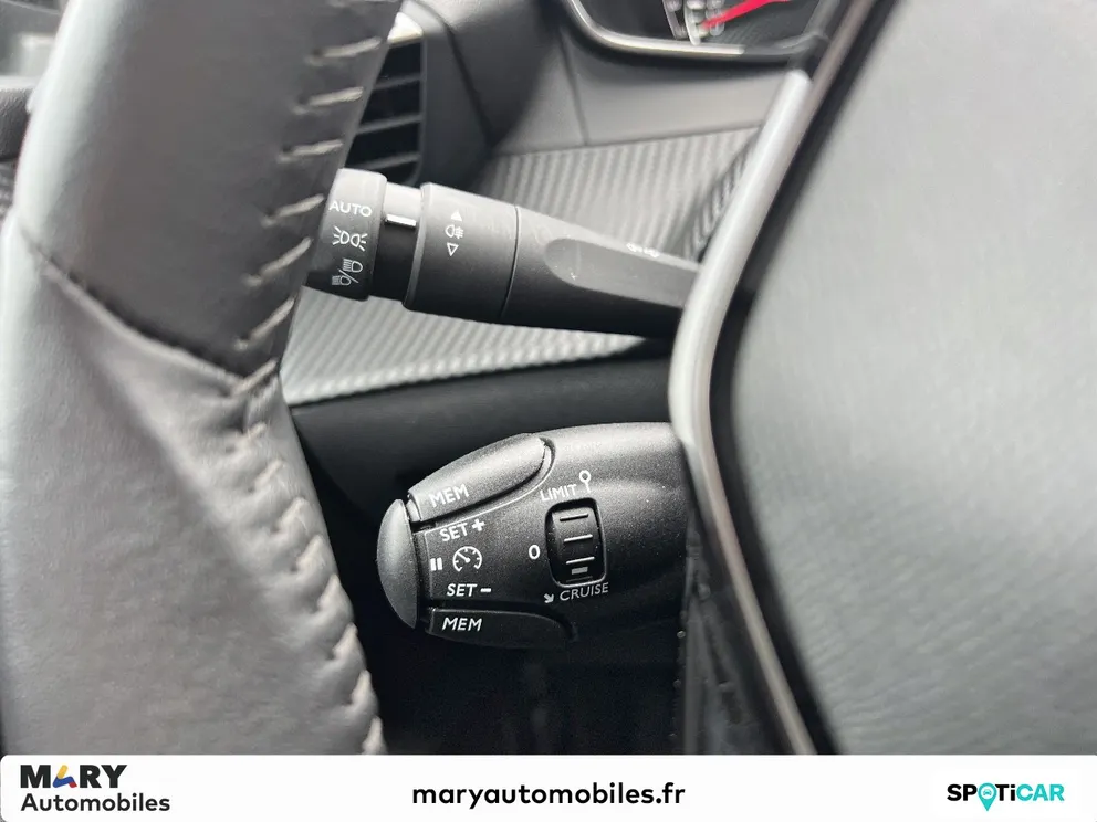 Véhicule occasion 1229855 - peugeot 208 - Photo 12