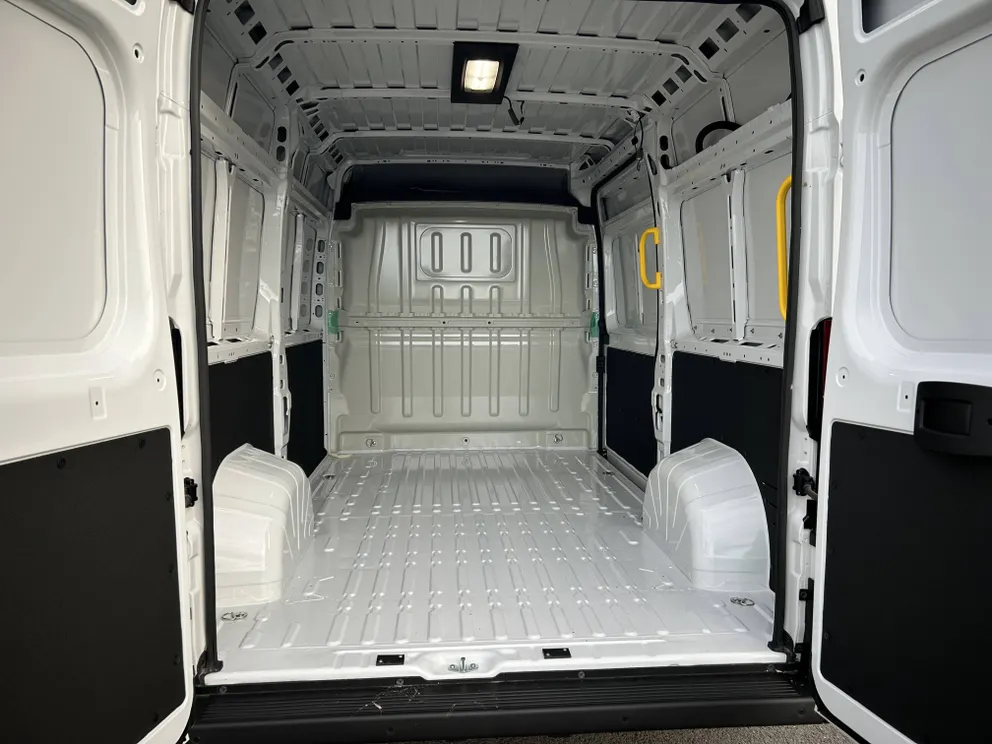 Véhicule occasion 203673 - peugeot BOXER - Photo 8