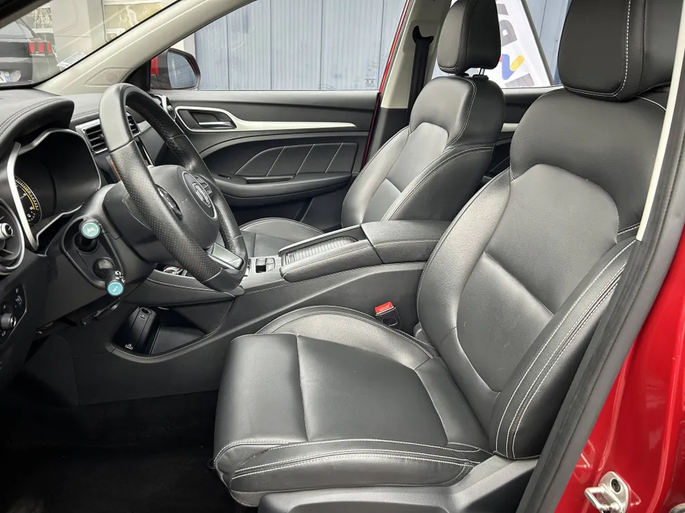 Véhicule occasion 203419 - mg ZS - Photo 12