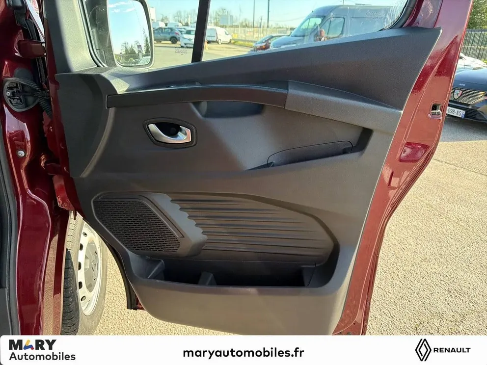 Véhicule occasion 210634 - renault TRAFIC - Photo 23